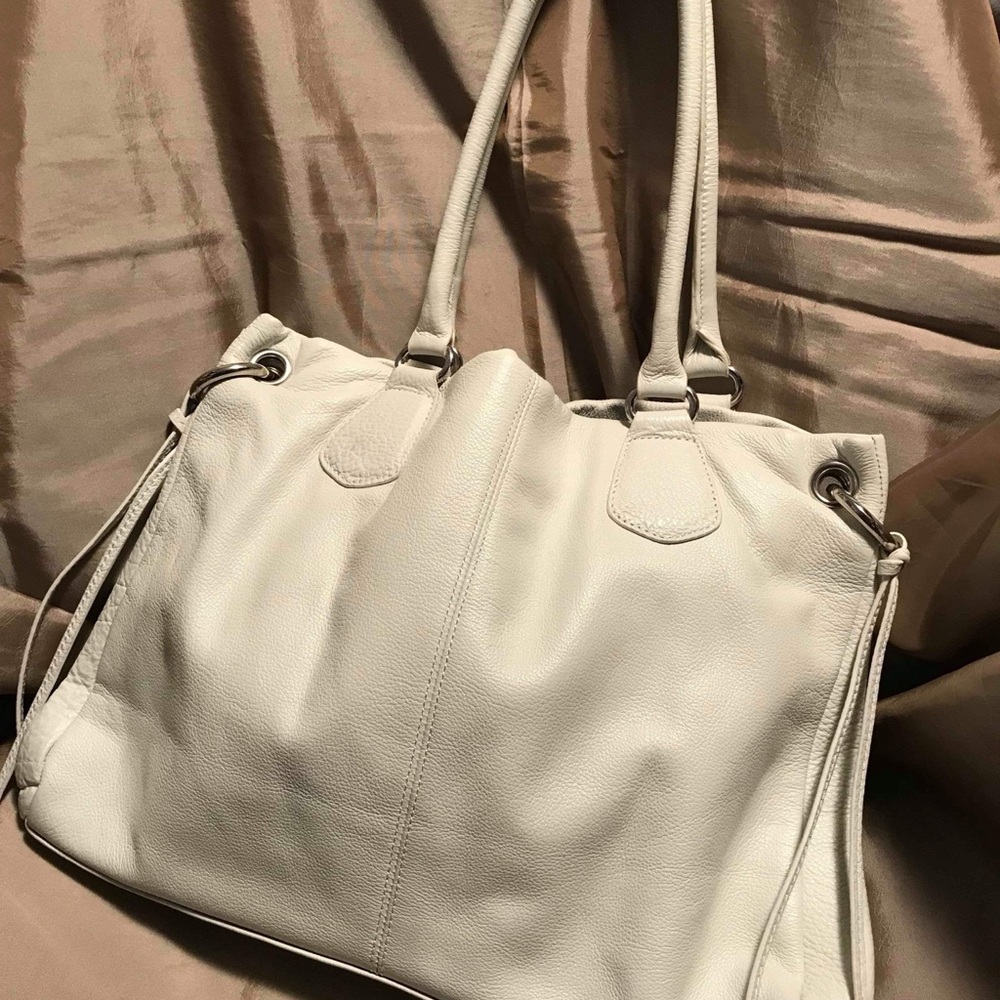 Elegant Cream Leather Tote Bag